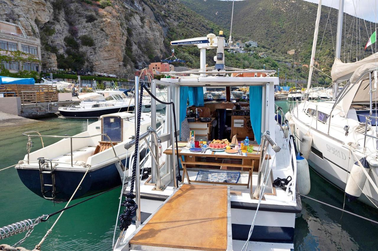 Aloha Jak'S Boat Alassio Buitenkant foto